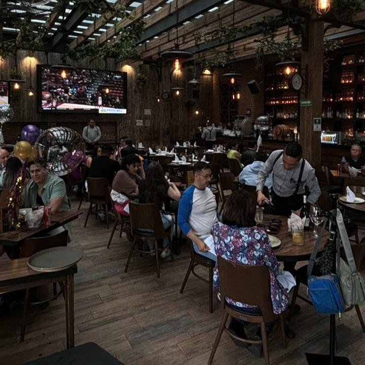 Restaurante La Provoleta Roma  24