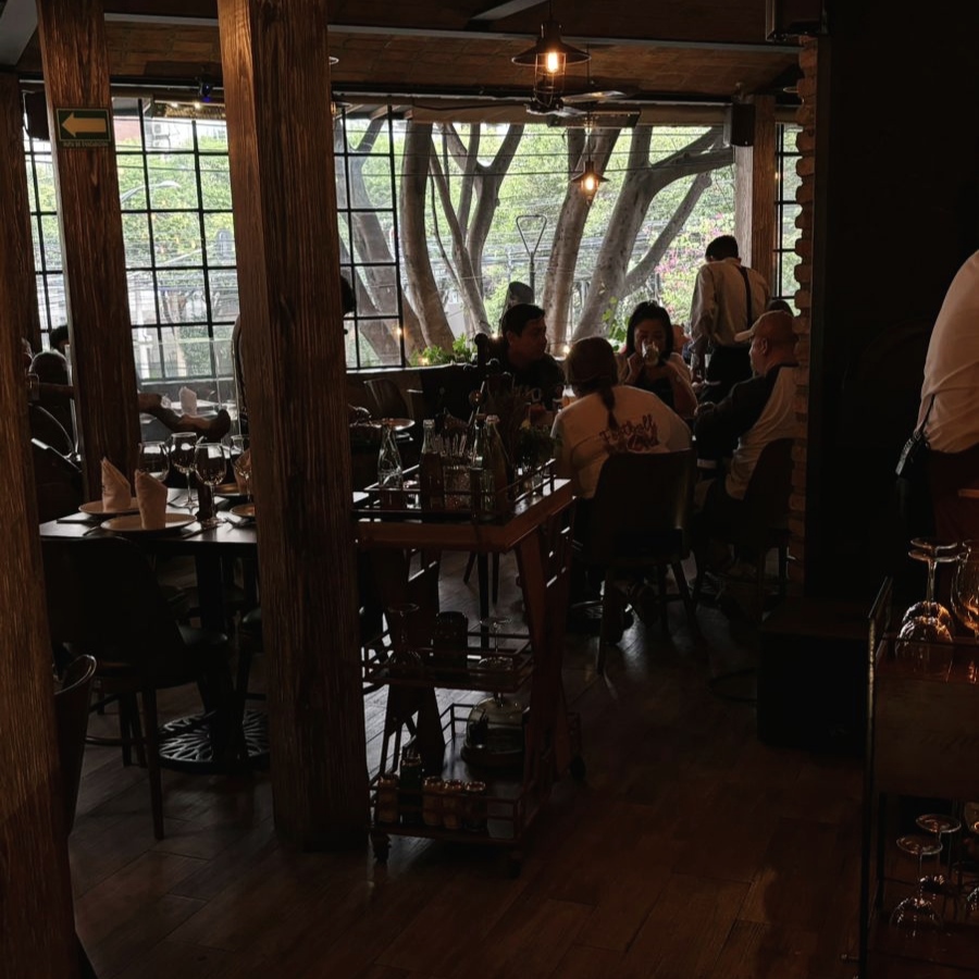 Restaurante La Provoleta Rhin 9