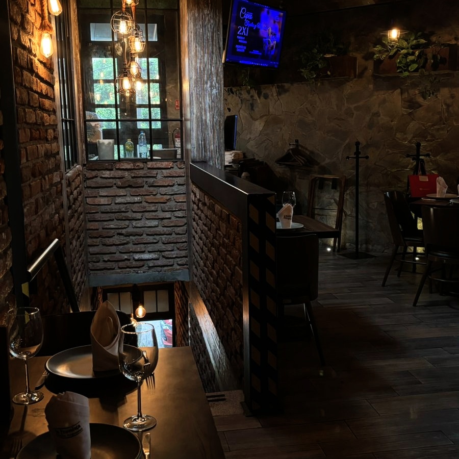 Restaurante La Provoleta Rhin 16