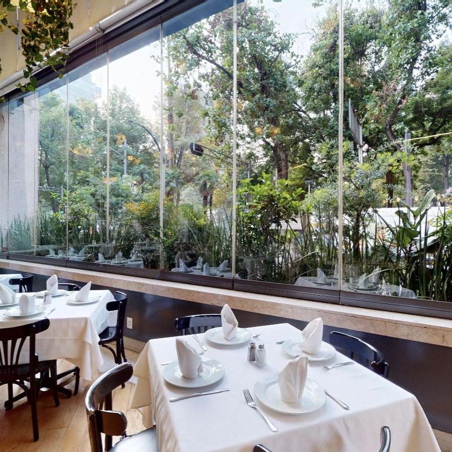Restaurante Los Canarios Marquis Reforma  17