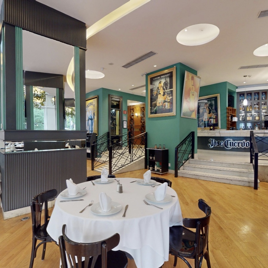Restaurante Los Canarios Marquis Reforma  12