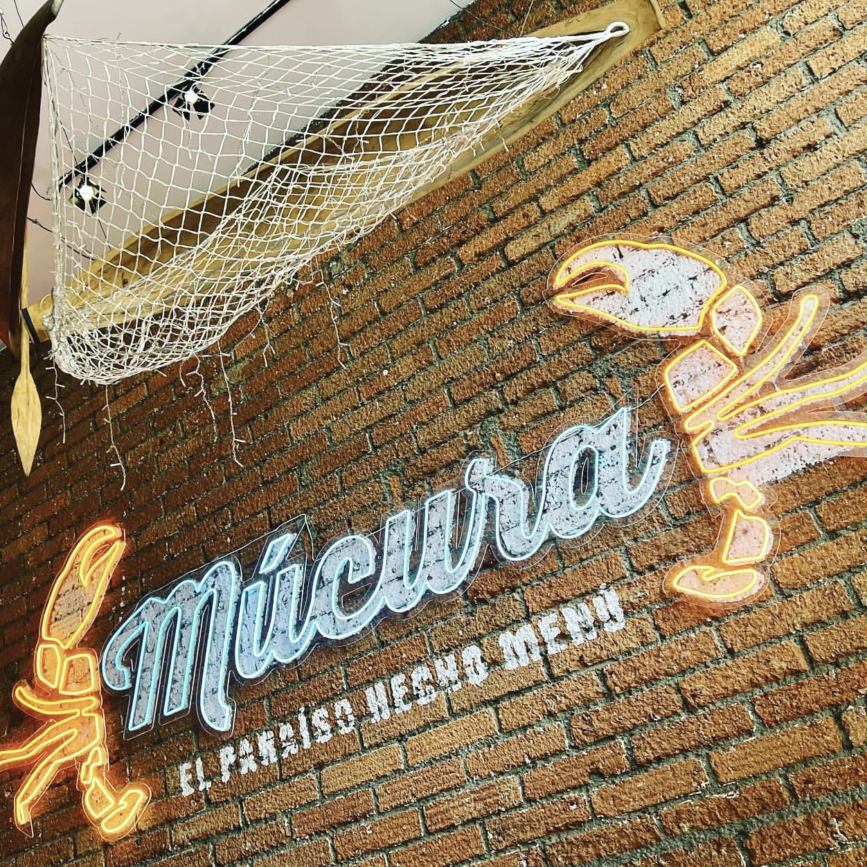 Mucura Restaurante Palmas 10