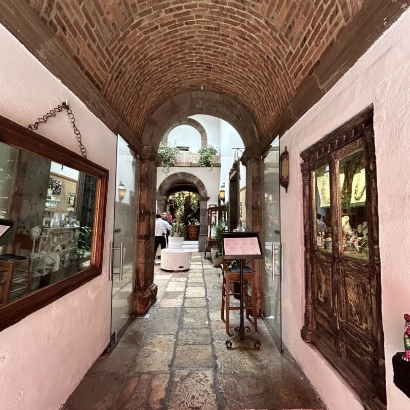 Restaurante Pueblo Viejo SMA 6