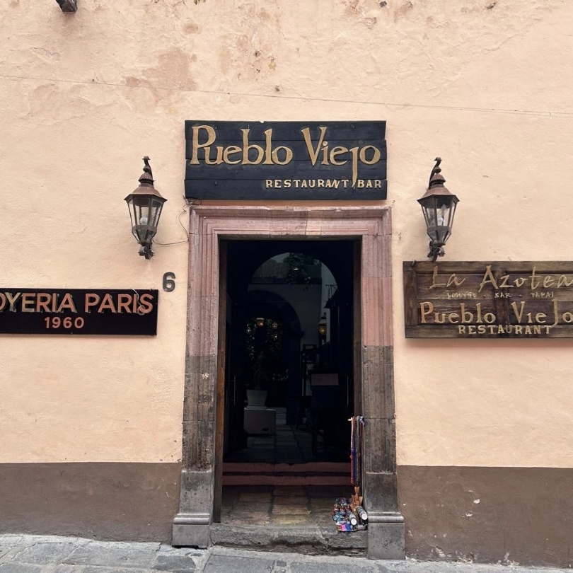 Restaurante Pueblo Viejo SMA 10
