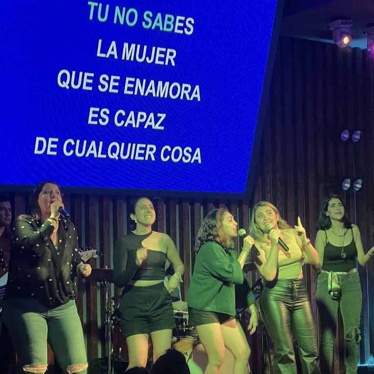 Acapella Canta Bar & Live Show Juriquilla 6
