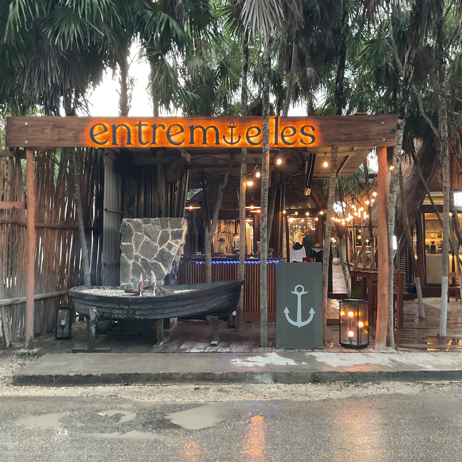 Restaurante Entremuelles Tulum 5