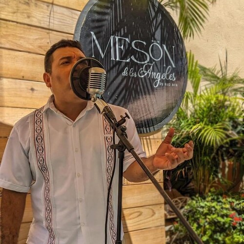 Mesón de los Ángeles Acapulco  8