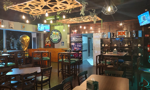 Beer Garden Sports Bar Satélite
