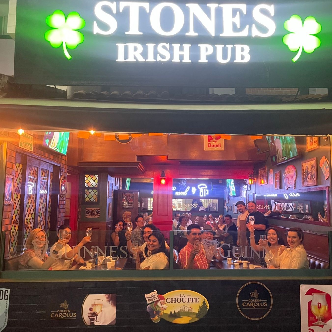 Stones Irish Pub Murillo 11