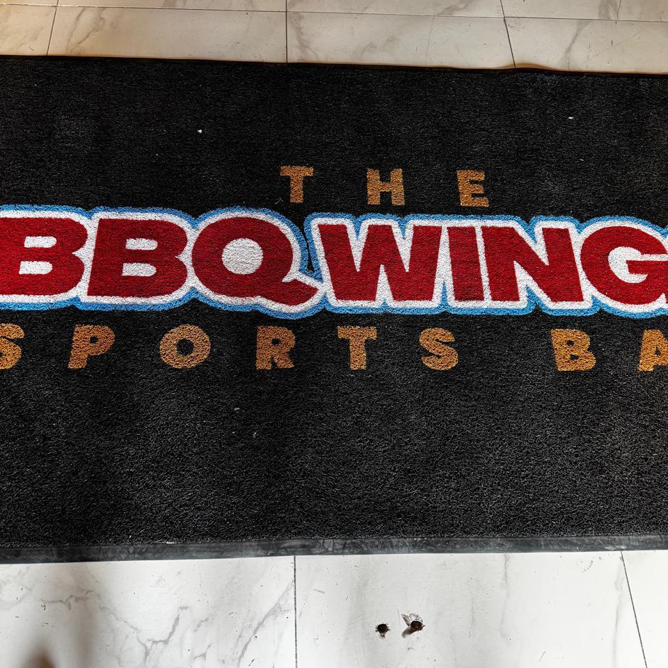 The BBQ Wings Satélite 21