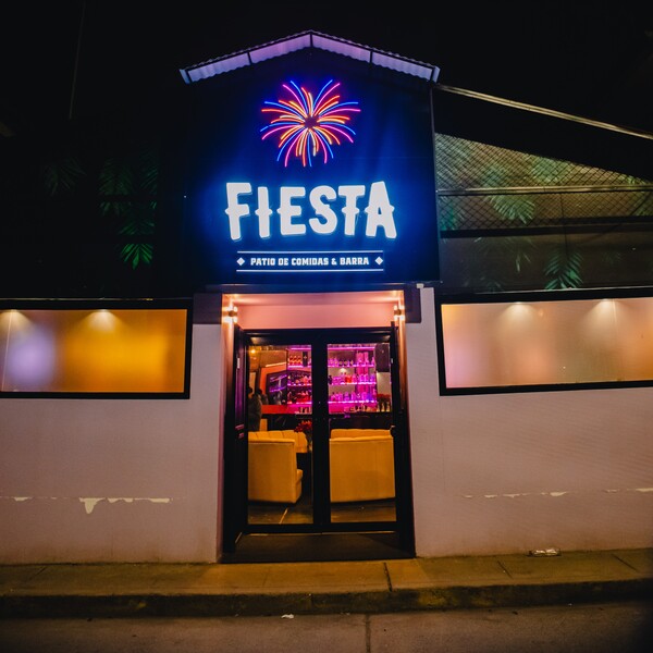 Fiesta Club Karaoke Cusco  12