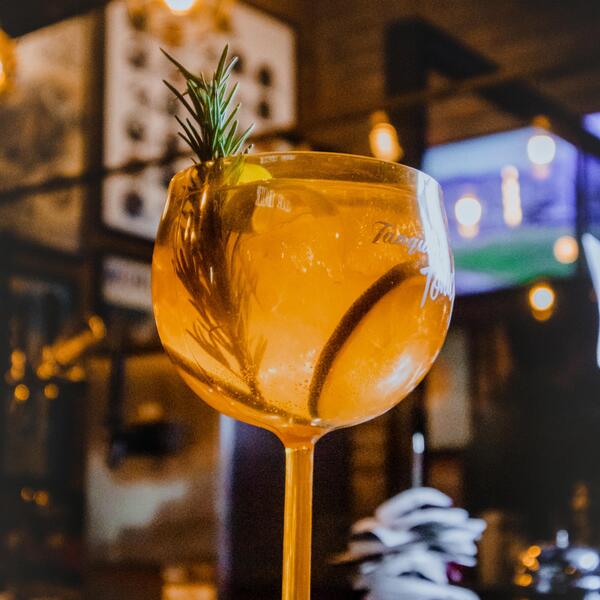 La Fabrica Sports Bar Cusco 15