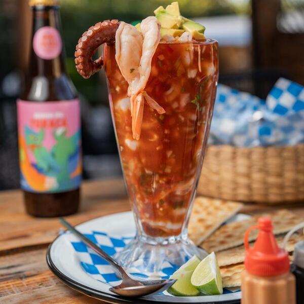 Blu Sea & Grill Food Rooftop SMA 7