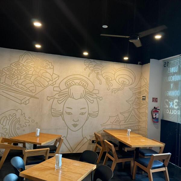 Hamachi Sushi Bar Cancún 7
