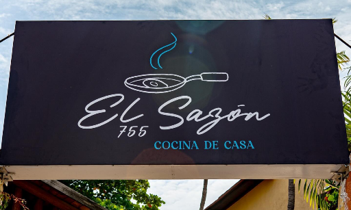 Restaurant El Sazon 755 Zihuatanejo