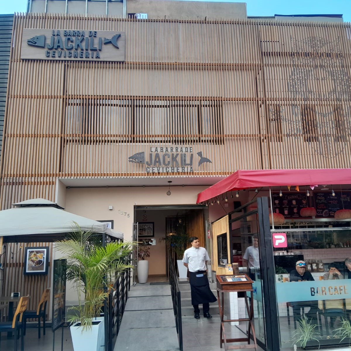La Barra de Jackili Miraflores 12