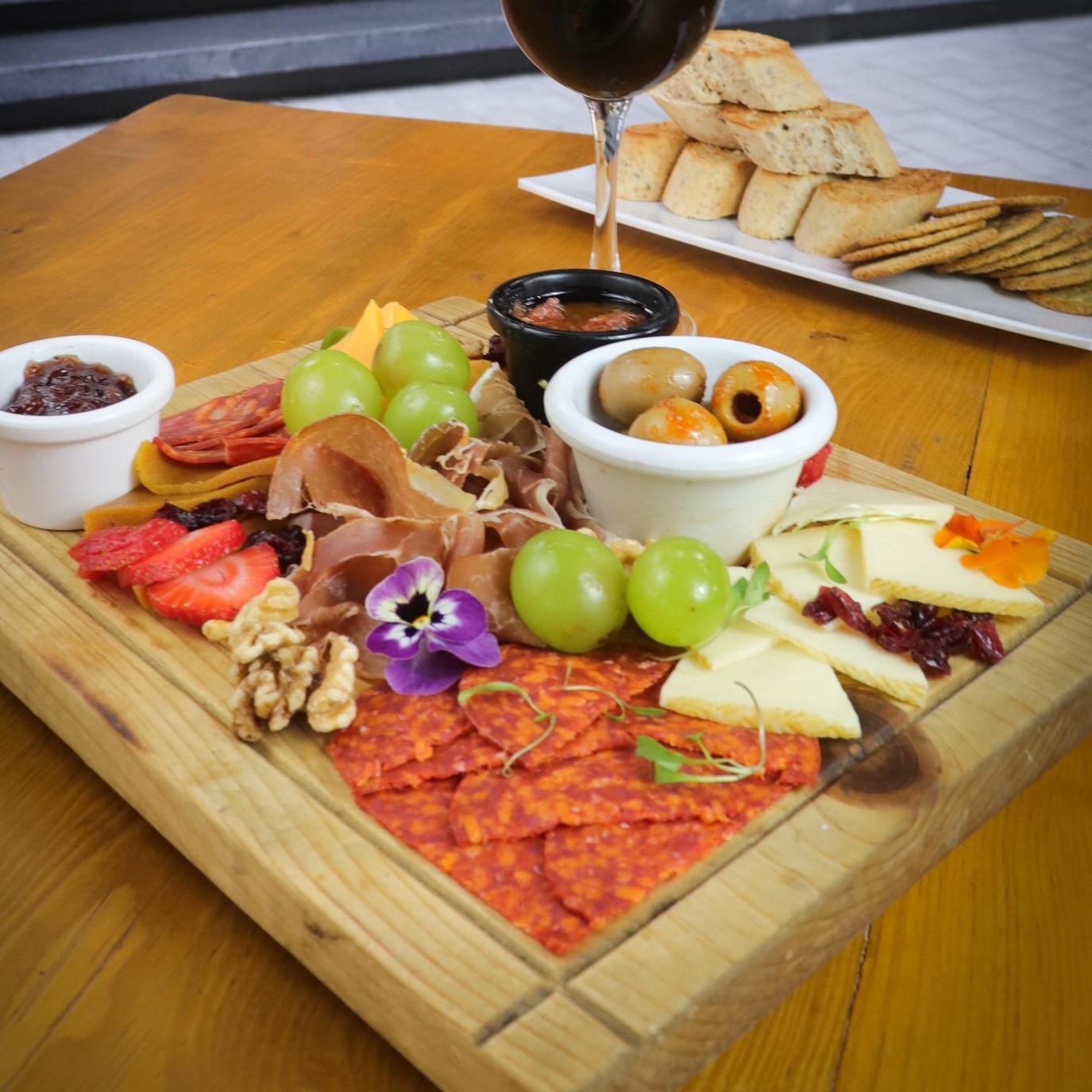 Dos Tapas Charcutería & Cervecería Narvarte 15