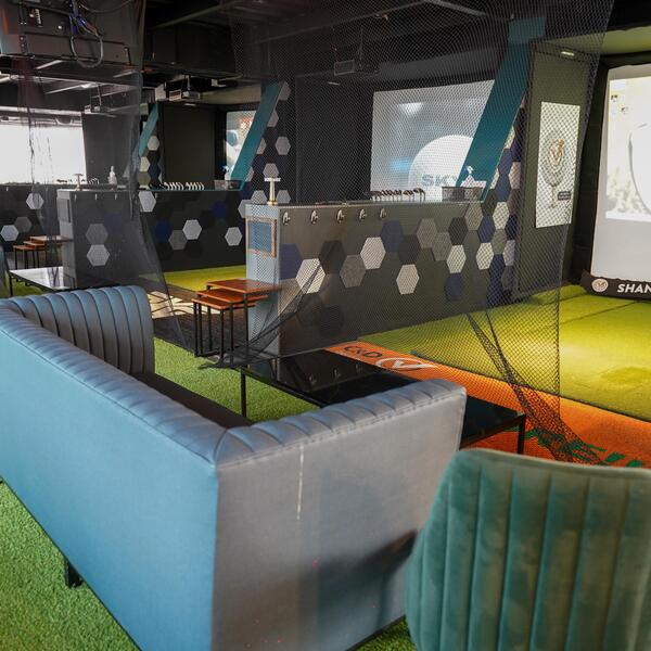 Sky19 Golf Pub Bar Bogotá 9