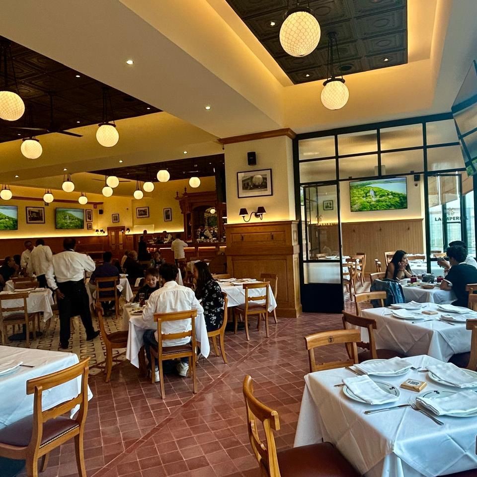 La Imperial Galerías Metepec 11