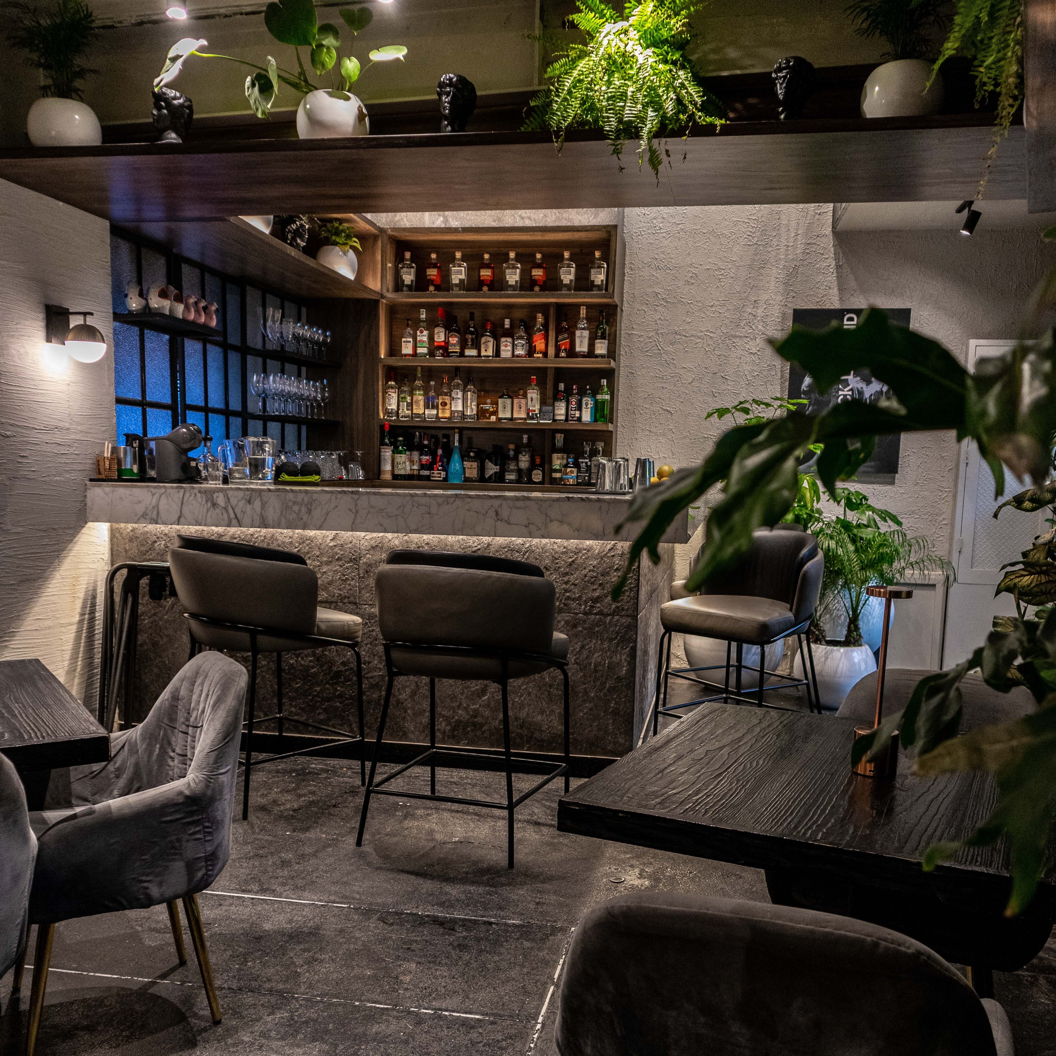 BLACK LEGEND Condesa 9