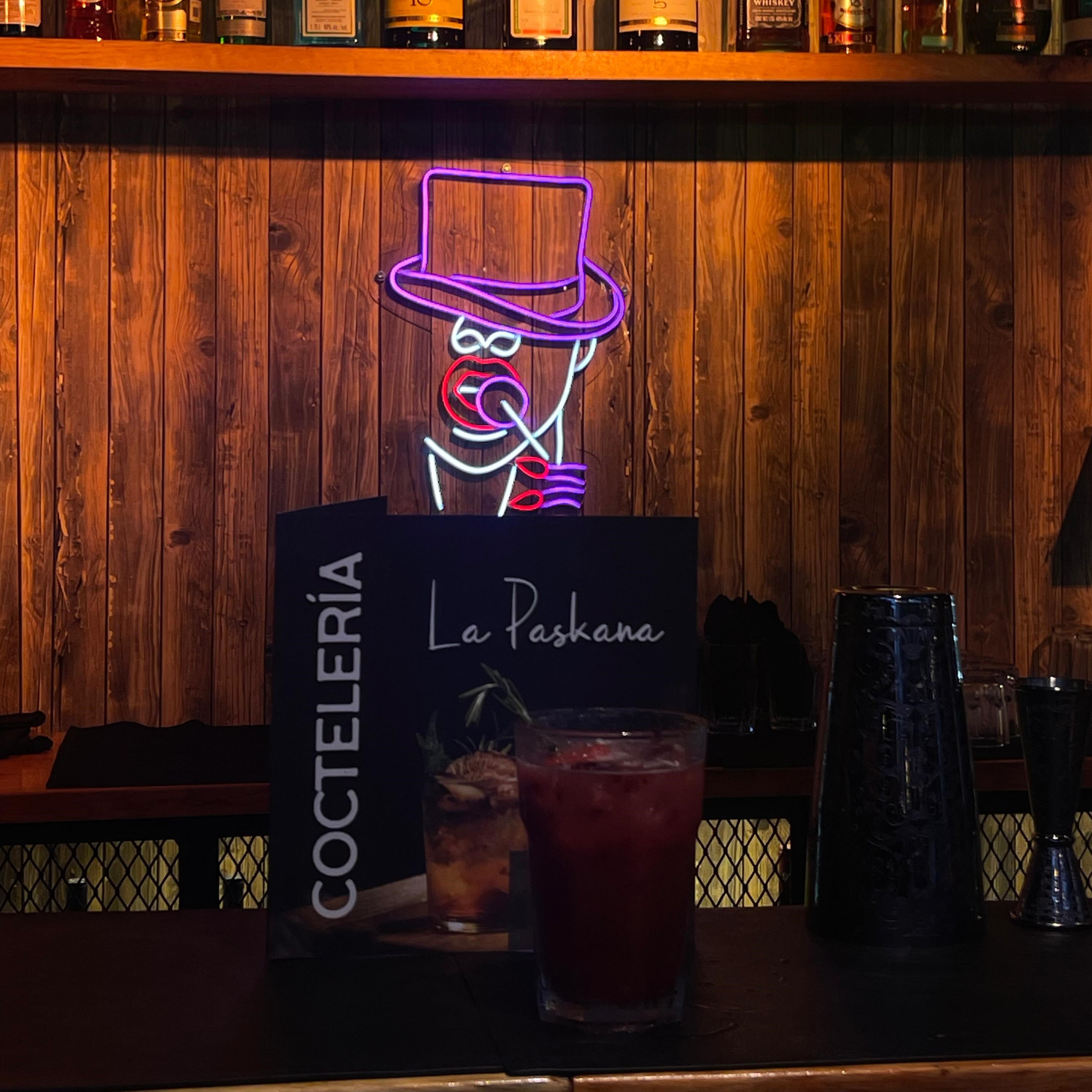 La Paskana Bar & Grill Playa del Carmen 26