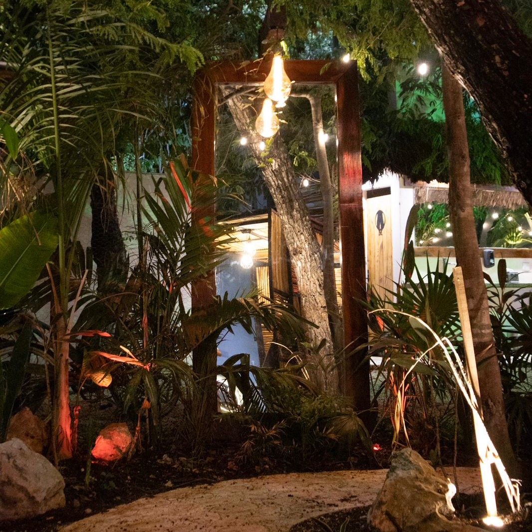 La Paskana Bar & Grill Playa del Carmen 16