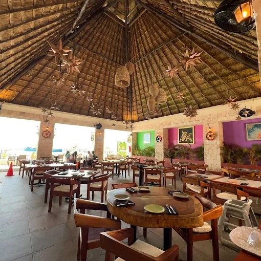 La Parrilla Playa Caracol 7