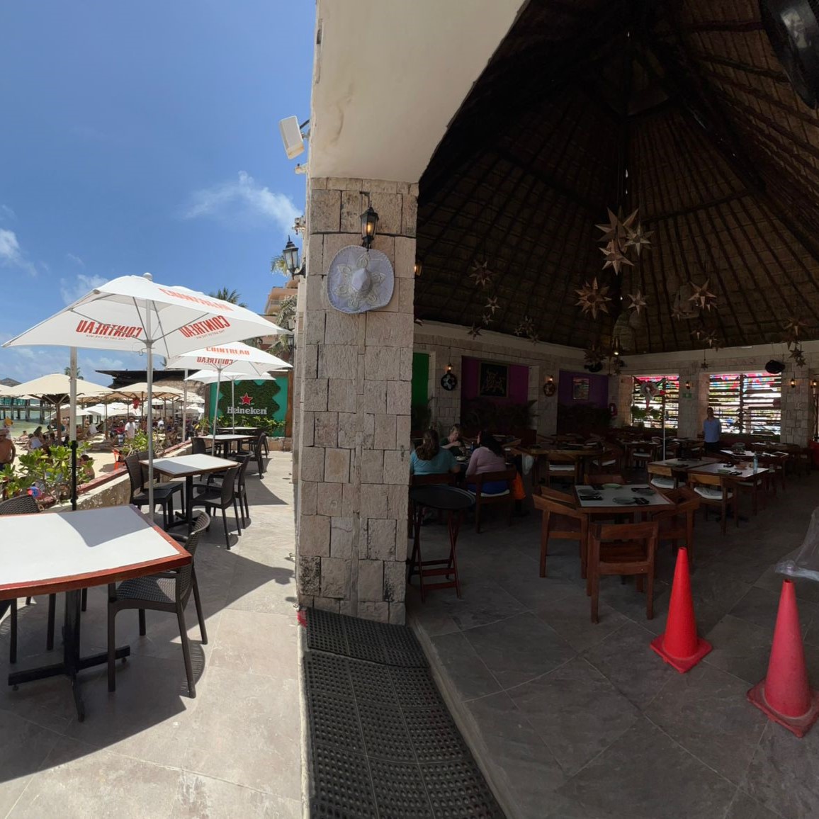 La Parrilla Playa Caracol - foto 2