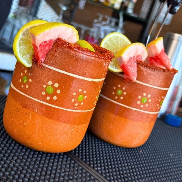Cantaritos del Puerto Cancún 12