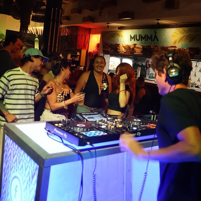 MUMMA Rooftop Bar Cancún - foto 1
