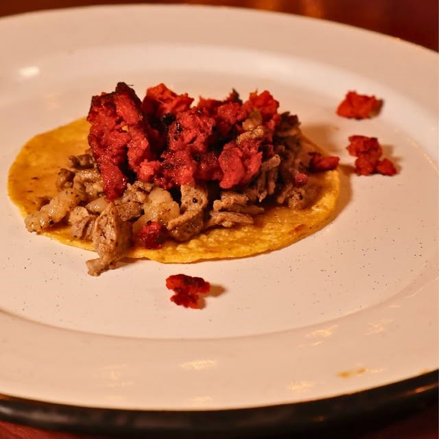 Carbón Tacos y Miches Cancún 5