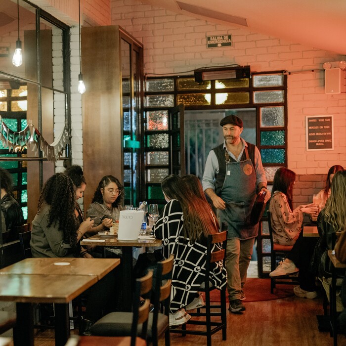 Momentino Wine Bar Chapinero 9