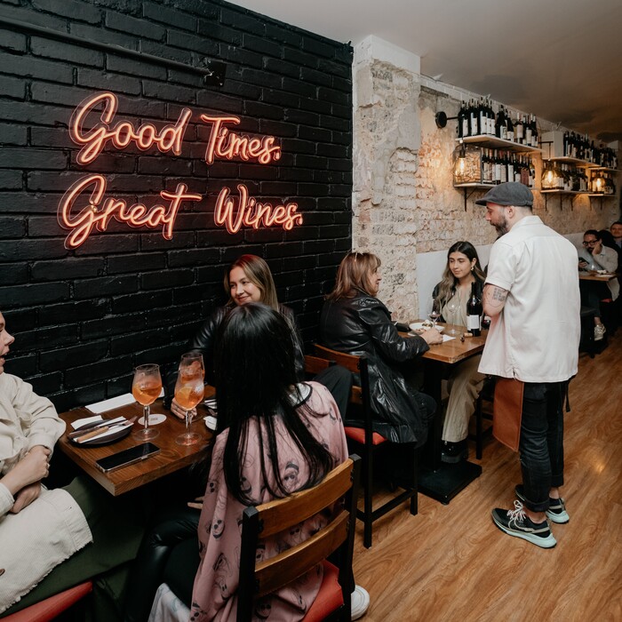 Momentino Wine Bar Chapinero 26