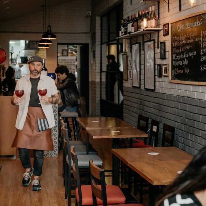 Momentino Wine Bar Chapinero 13