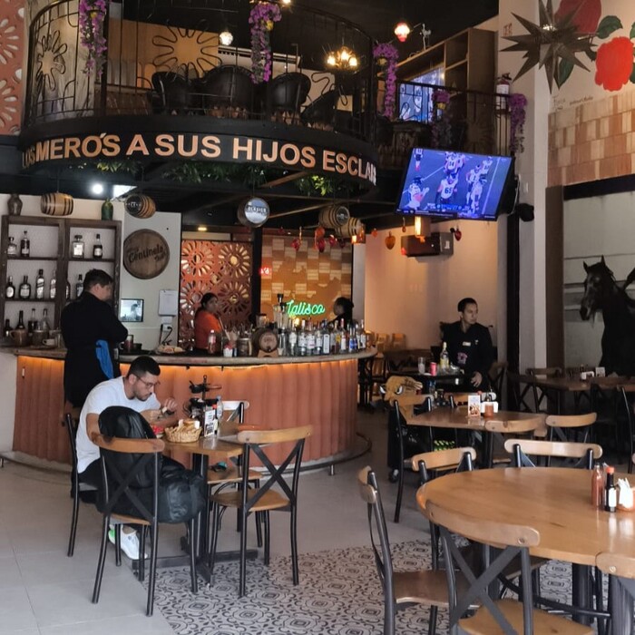 Los Meros de Jalisco Suc. Av. Huayacán - foto 2