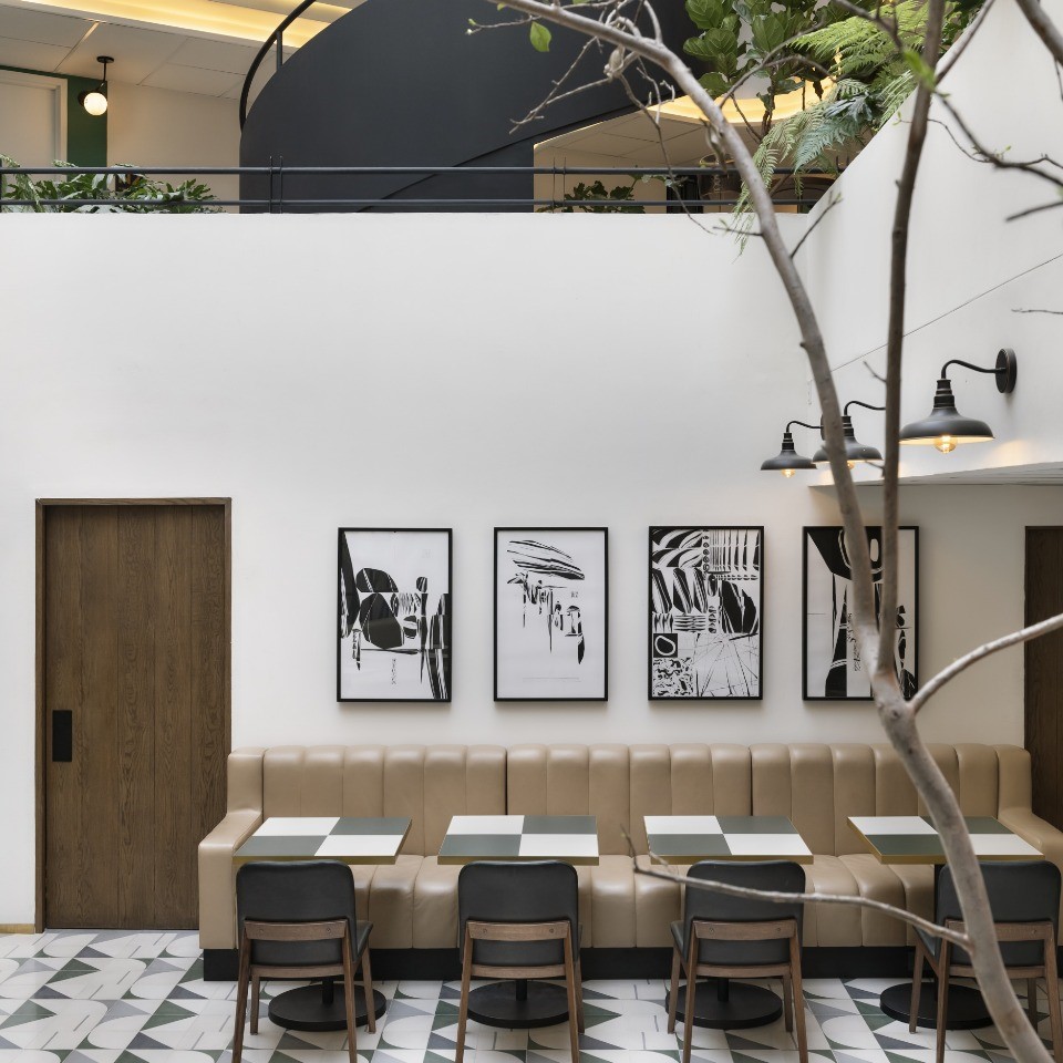 PEPE Mesa Española Polanco 16