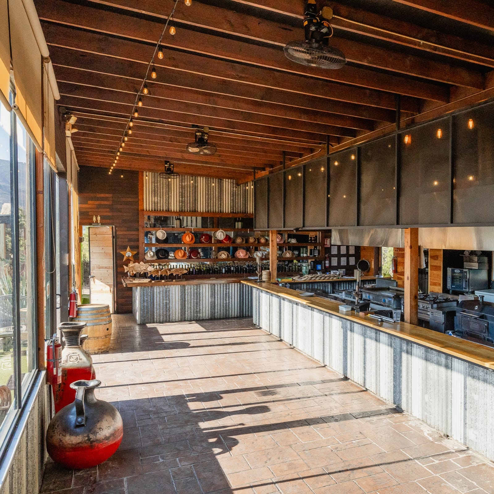 i-Petra Restaurant Ensenada 7