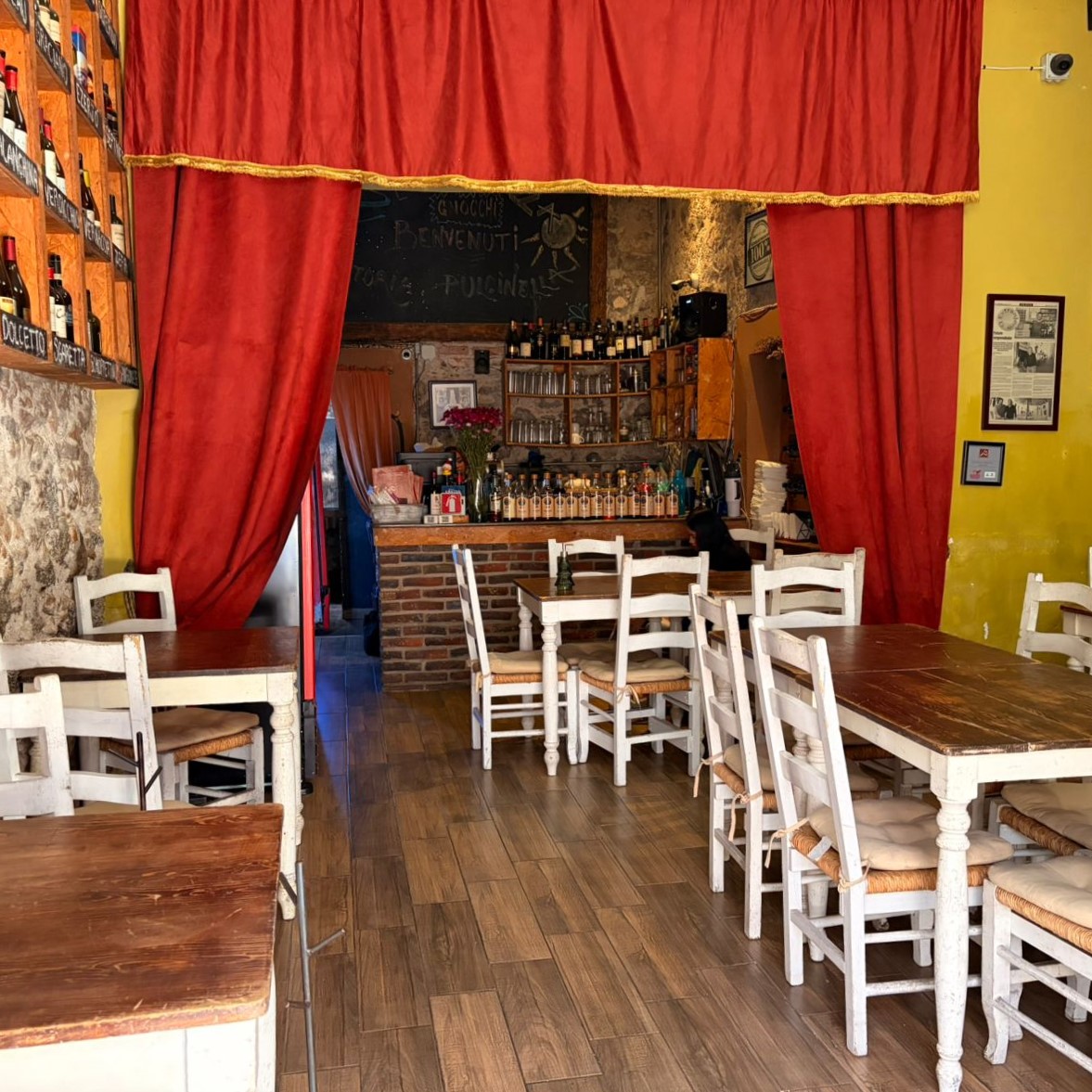 Trattoria Da Pulcinella Suc. Centro 5