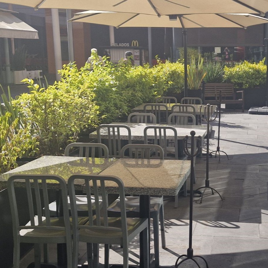 Restaurante Liverpool Parque Delta 5