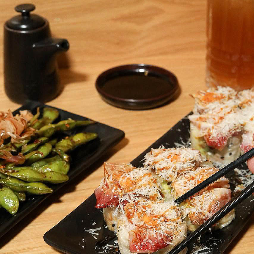 Dekki Sushi Bar La Paz 15