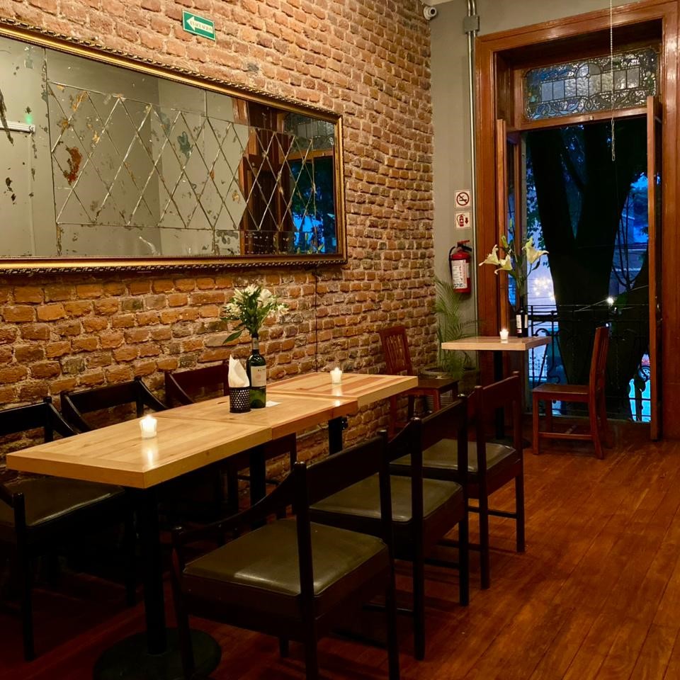 BAR ROMELIA CDMX 9