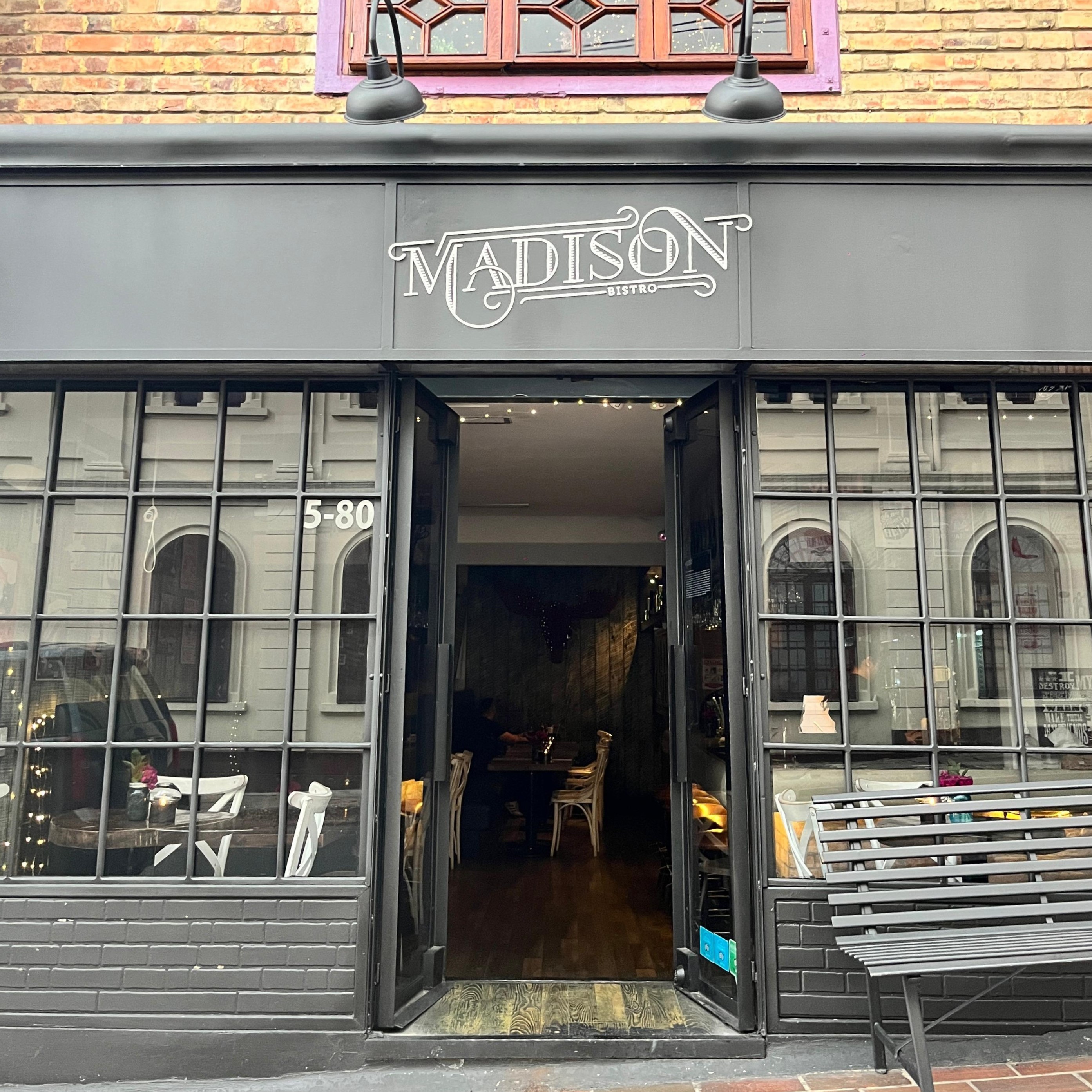 Madison Bistro Usaquén 10