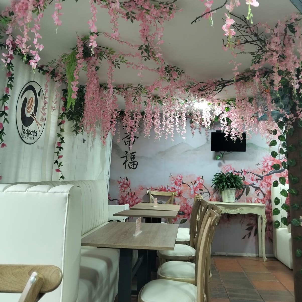 Izakaya Sushi y Wok Bogotá 56