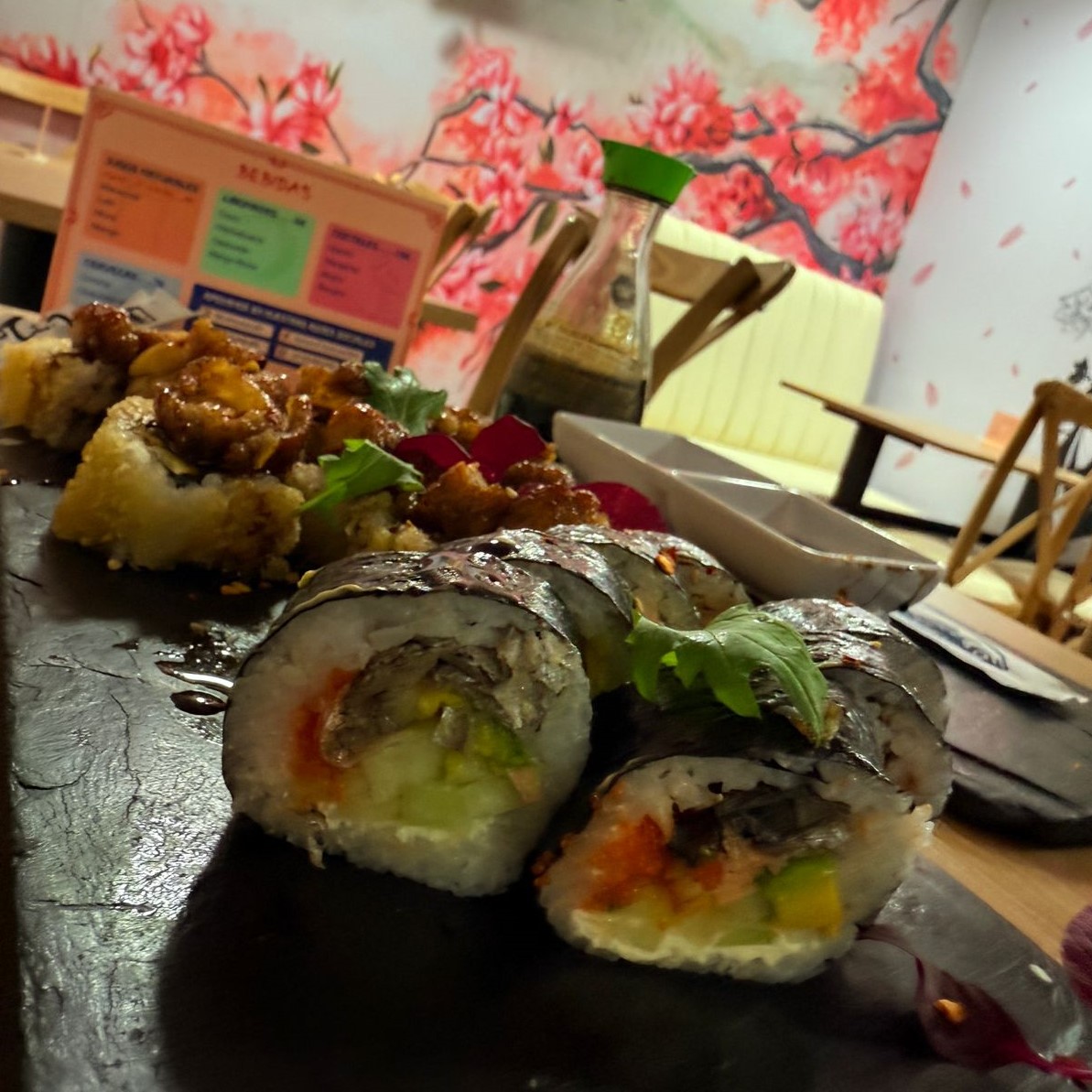 Izakaya Sushi y Wok Bogotá 47