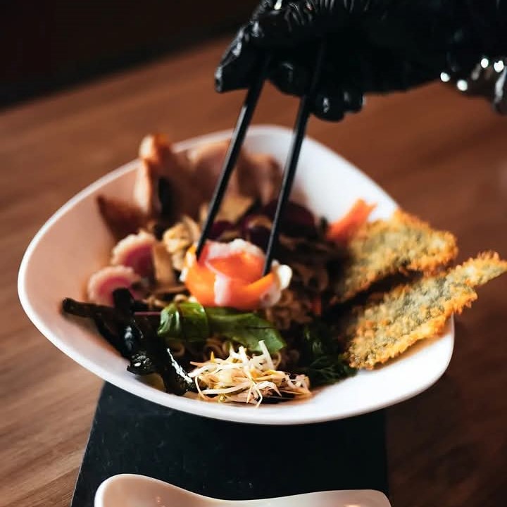 Izakaya Sushi y Wok Bogotá 5
