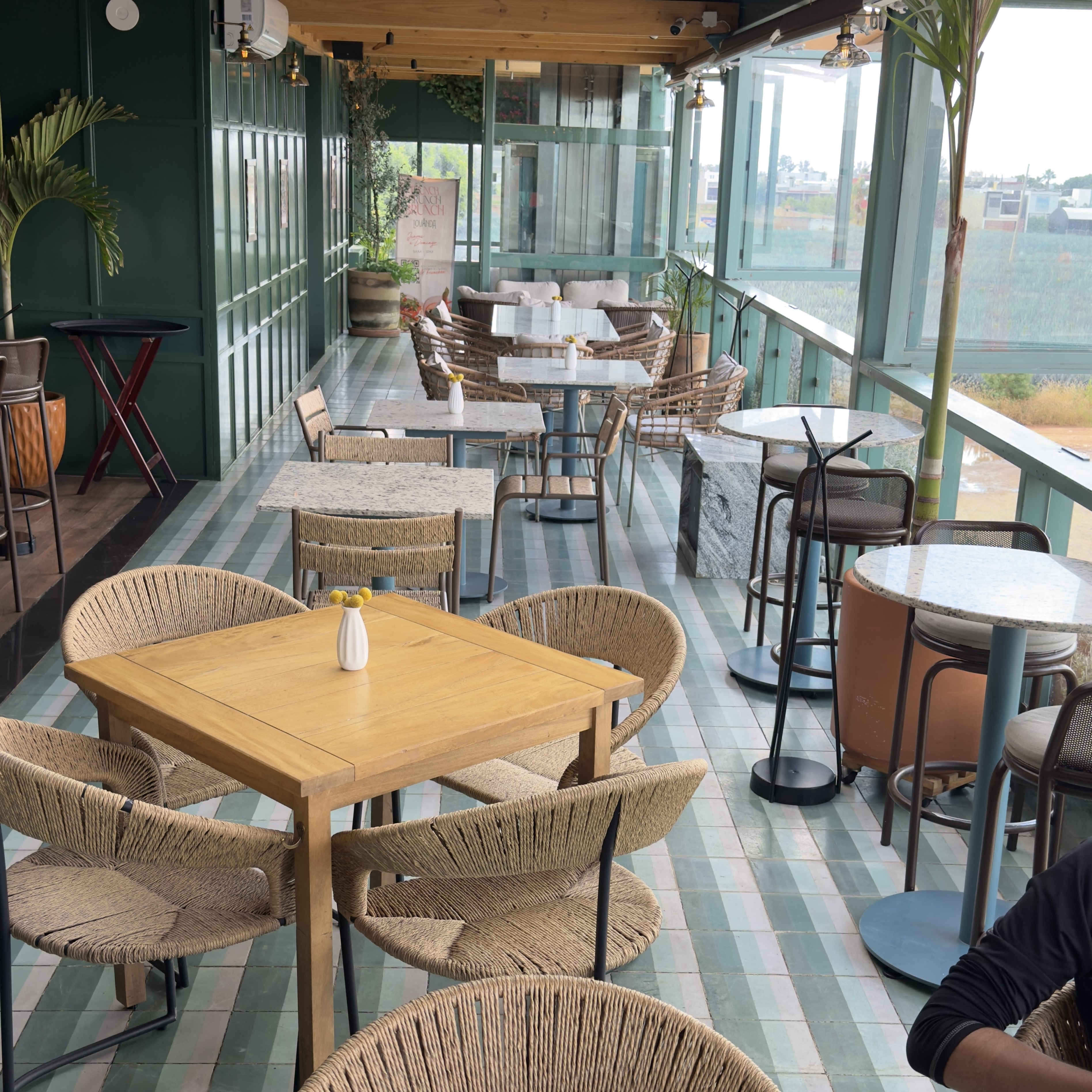 LOVANDA Rooftop Arandas 26