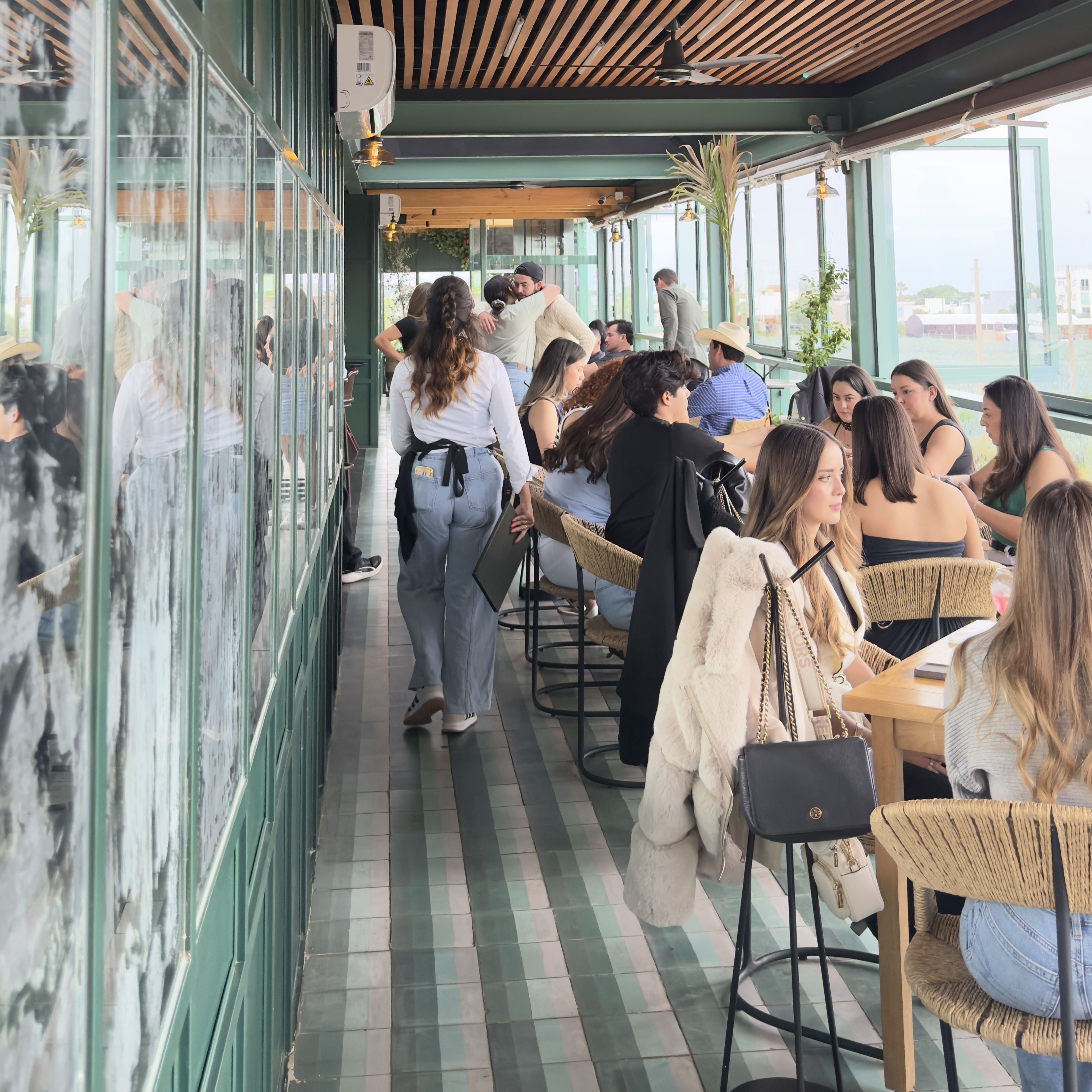 LOVANDA Rooftop Arandas 16