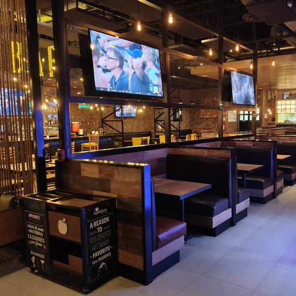Applebee's Vía Vallejo - foto 3