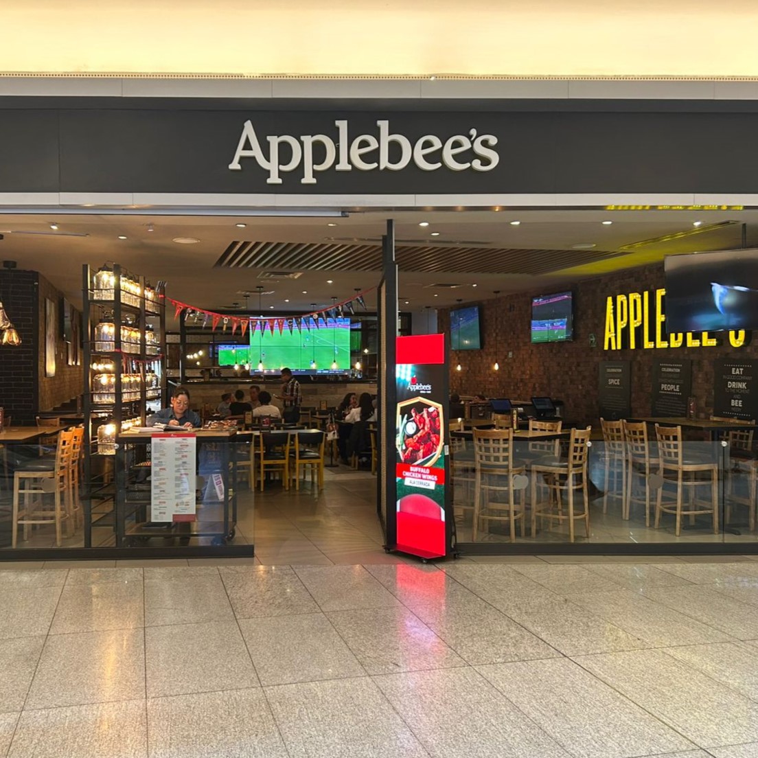 Applebee's Delta 5