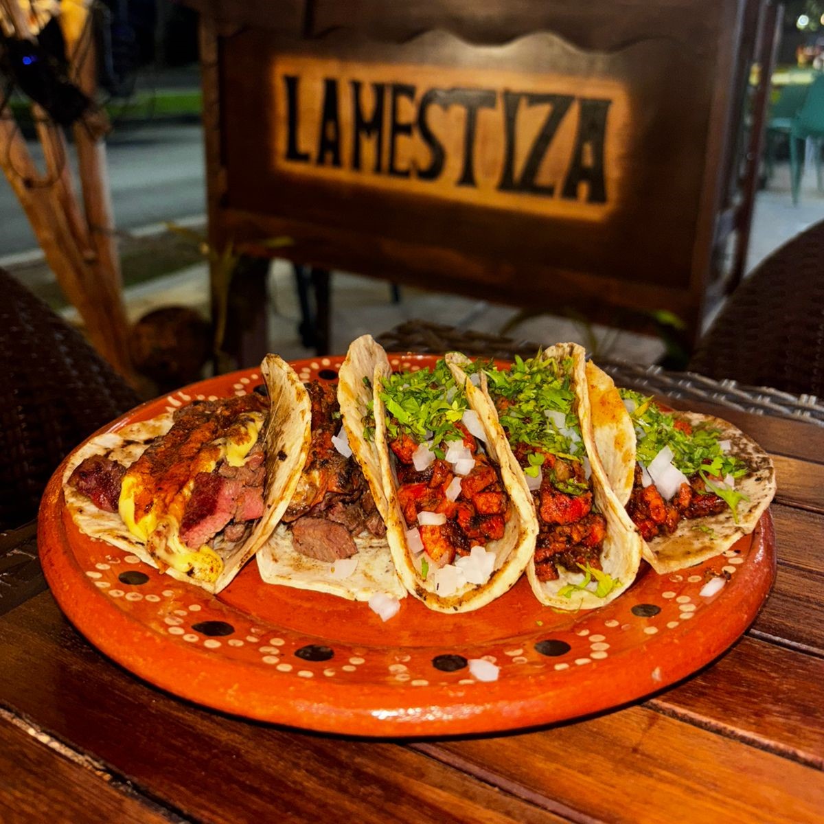 La Mestiza Asada Al Carbón Cancún - foto 4